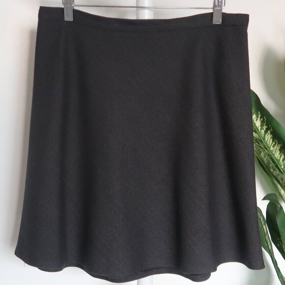 Theory Dark Grey Wool A-Line Skirt Size 10 Minimalist Office Classic Career - Picture 2 of 7